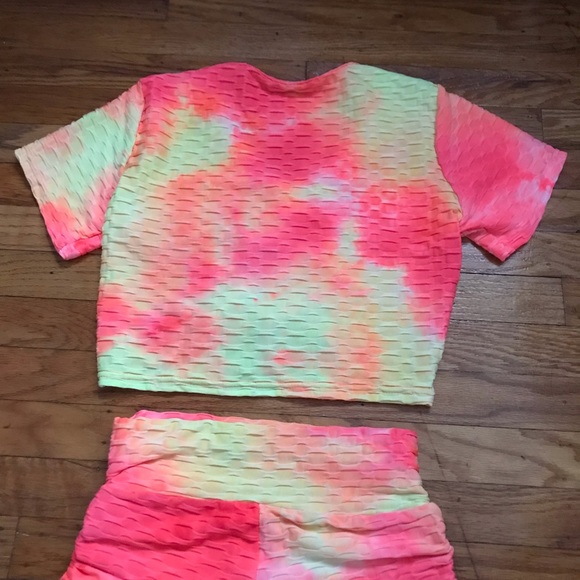 Matching Gym Set Shorts and Shirt - Picture 5 of 6